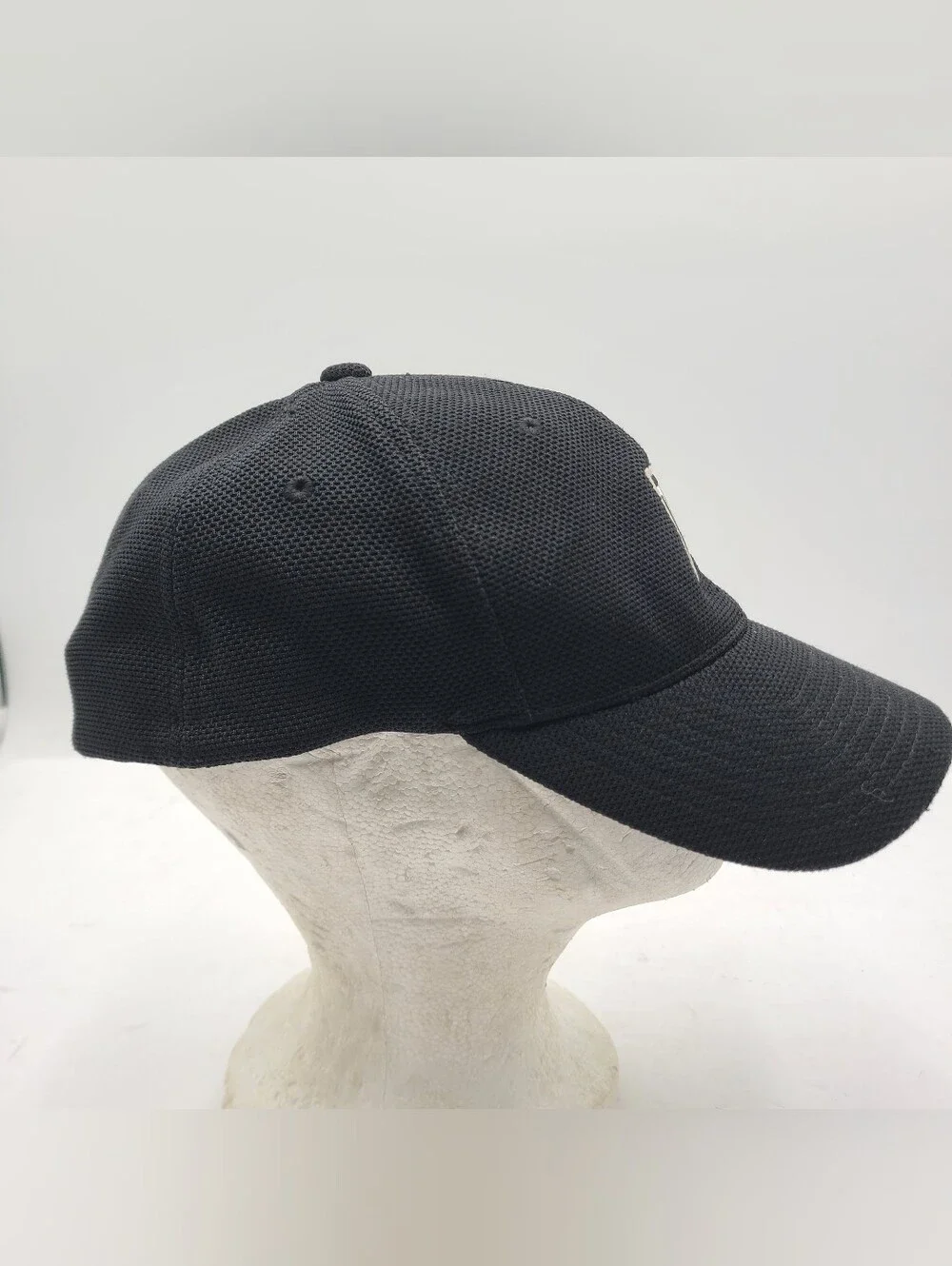 B55 Nike Tiger Woods Scottsdale TPC Golf Cap Hat Black Size L/XL Flexfit